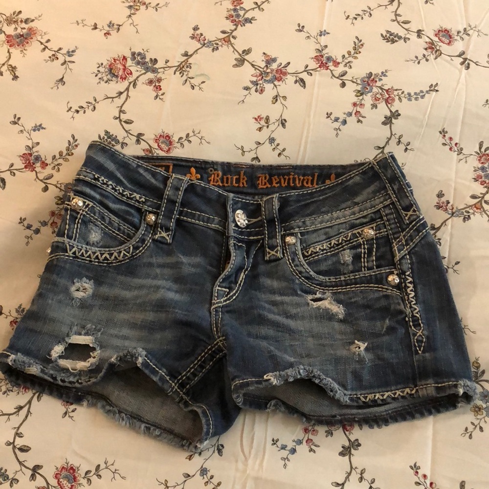 Rock Revival shorts